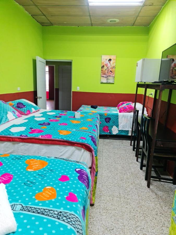Hotel Kasa Kamelot Las Rosas Κετσαλτενάνγκο Εξωτερικό φωτογραφία