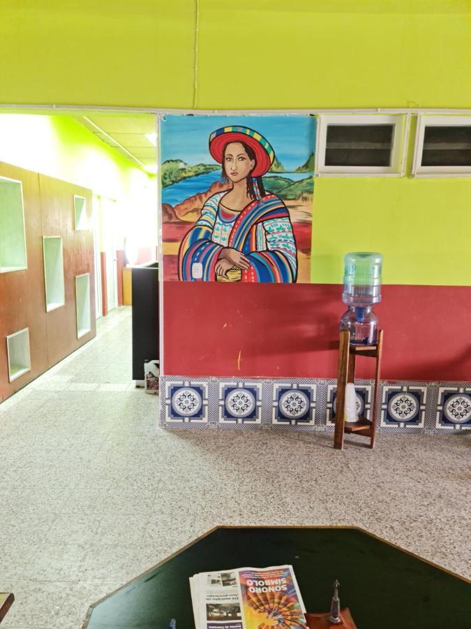 Hotel Kasa Kamelot Las Rosas Κετσαλτενάνγκο Εξωτερικό φωτογραφία