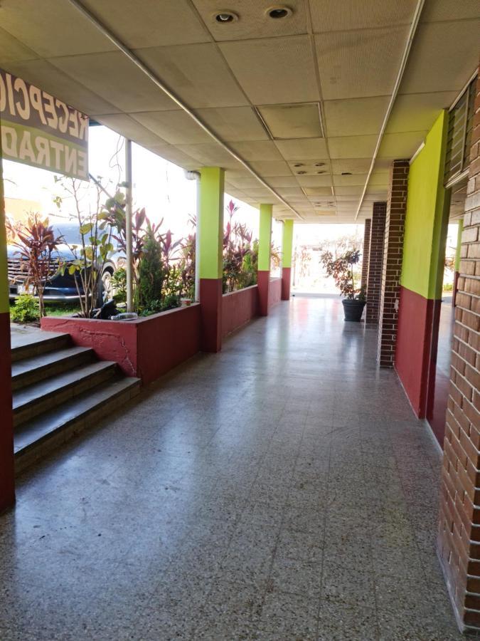 Hotel Kasa Kamelot Las Rosas Κετσαλτενάνγκο Εξωτερικό φωτογραφία